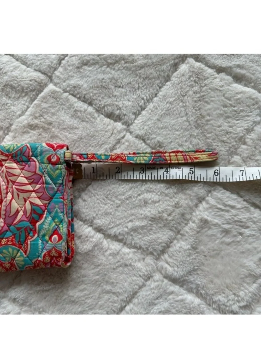 Vera Bradley | Paisley In Paradise | Your Turn Smartphone Wristlet